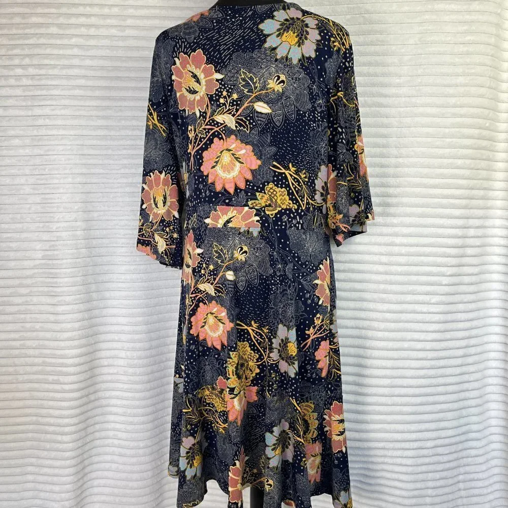 Navy Floral Boho Chic Dress – Romantic Everyday Elegance (Size L)